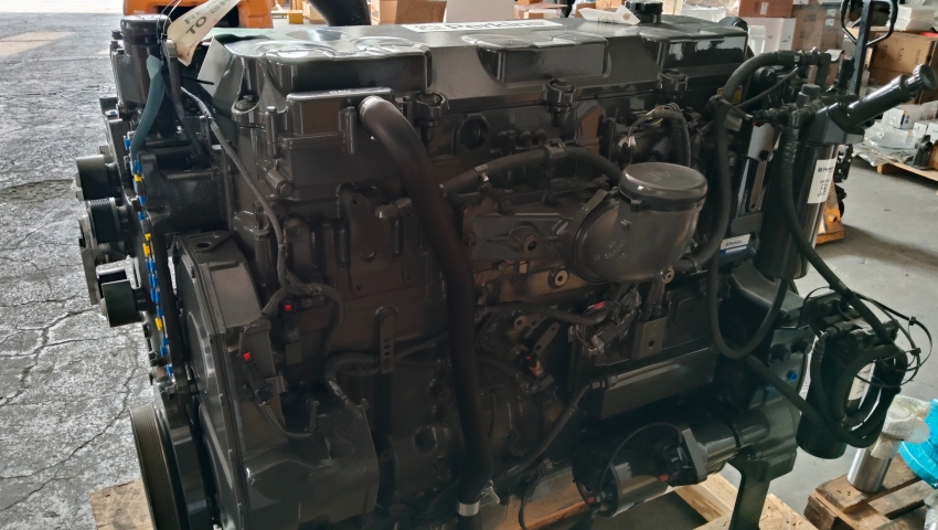 Successful Delivery of Excavator Engine to Russian Customer